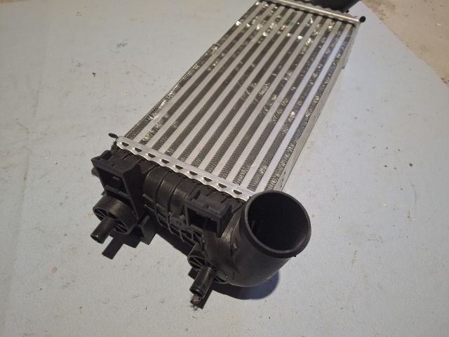 bontott FORD FOCUS III Intercooler