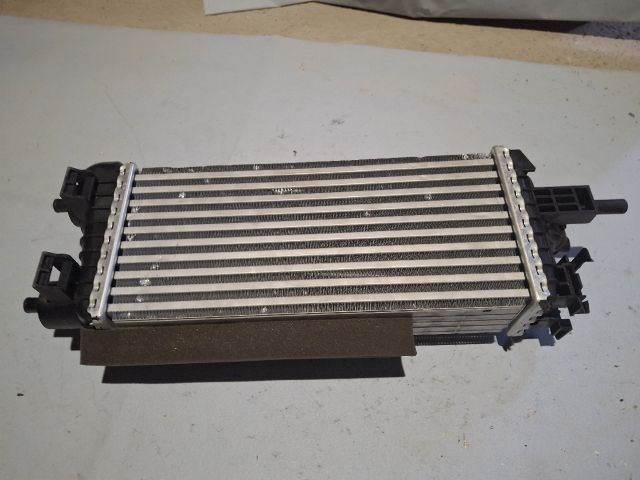 bontott FORD FOCUS III Intercooler