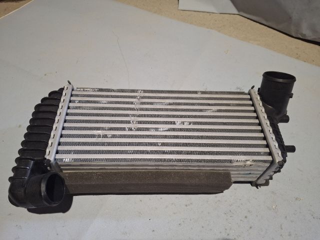 bontott FORD FOCUS III Intercooler