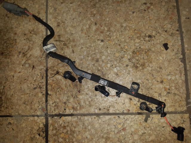 bontott FORD FOCUS III Izzító/Gyújtó Gyertya Kábel