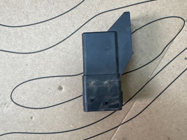 bontott FORD FOCUS III Izzító Relé