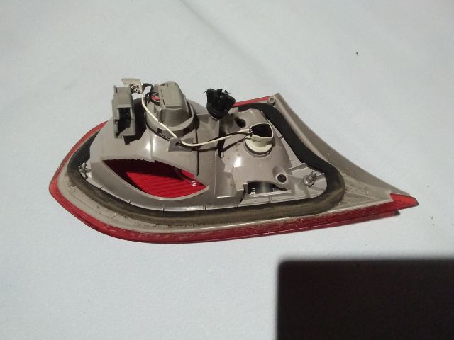 bontott FORD FOCUS III Jobb Belső Hátsó Lámpa