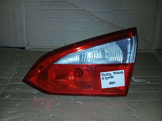 bontott FORD FOCUS III Jobb Belső Hátsó Lámpa