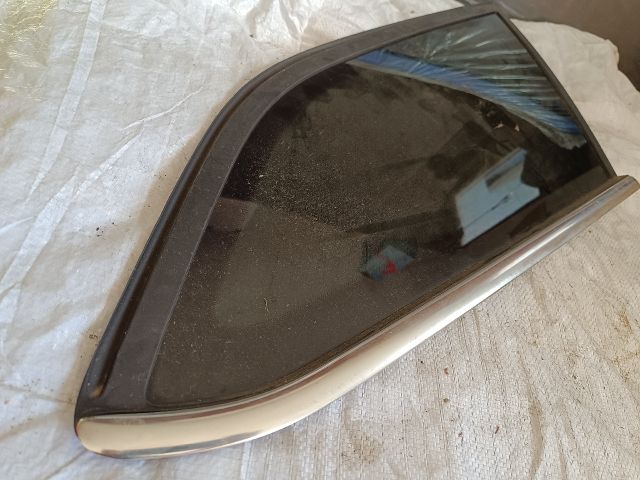 bontott FORD FOCUS III Jobb C Oszlop Oldalablak Üveg