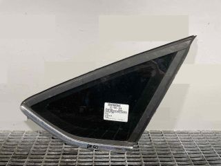 bontott FORD FOCUS III Jobb C Oszlop