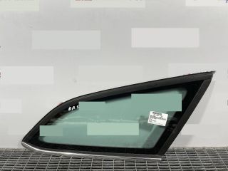 bontott FORD FOCUS III Jobb C Oszlop