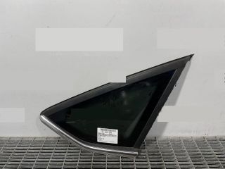 bontott FORD FOCUS III Jobb C Oszlop