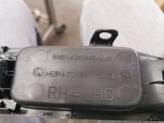 bontott FORD FOCUS III Jobb első Ablakemelő Kapcsoló