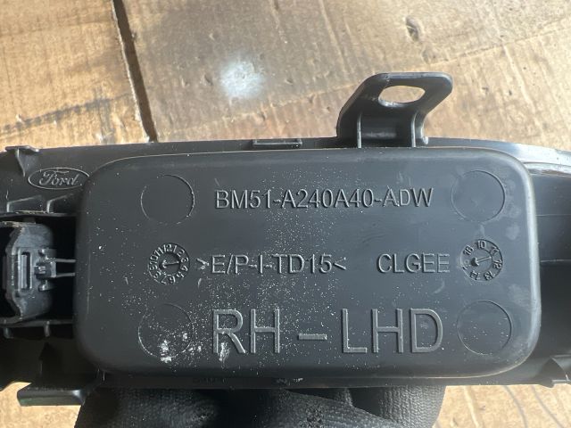 bontott FORD FOCUS III Jobb első Ablakemelő Kapcsoló