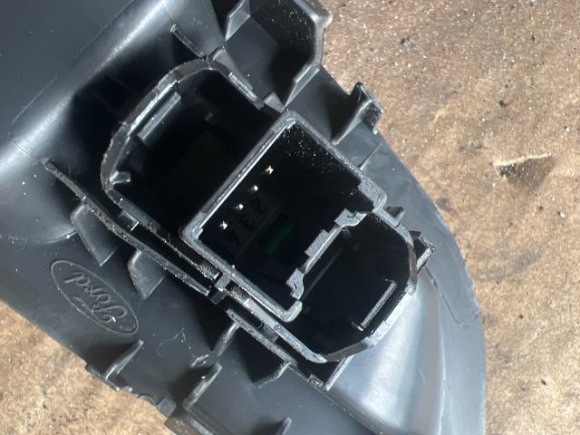 bontott FORD FOCUS III Jobb első Ablakemelő Kapcsoló