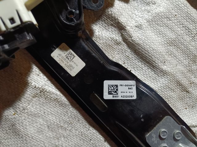 bontott FORD FOCUS III Jobb első Ablakemelő Szerkezet (Elektromos)