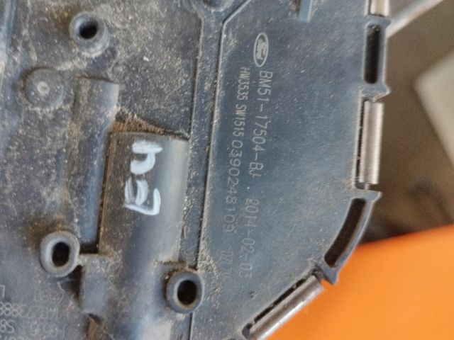 bontott FORD FOCUS III Jobb első Ablaktörlő Motor