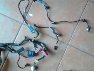 bontott FORD FOCUS III Jobb első Ajtó Kábelköteg