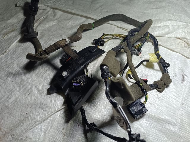 bontott FORD FOCUS III Jobb első Ajtó Kábelköteg