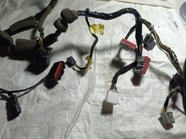 bontott FORD FOCUS III Jobb első Ajtó Kábelköteg