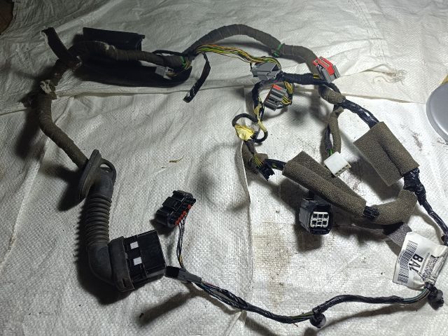 bontott FORD FOCUS III Jobb első Ajtó Kábelköteg