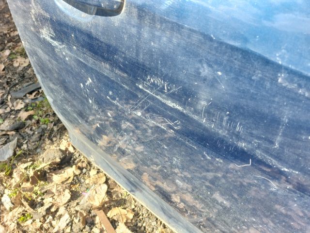 bontott FORD FOCUS III Jobb első Ajtó (Részeivel)