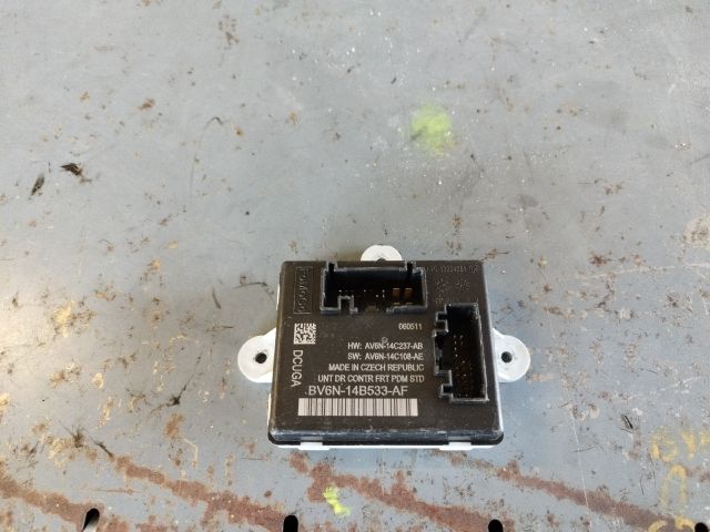 bontott FORD FOCUS III Jobb első Ajtó Vezérlőegység