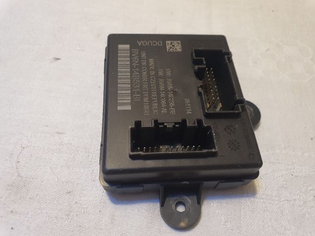 bontott FORD FOCUS III Jobb első Ajtó Vezérlőegység