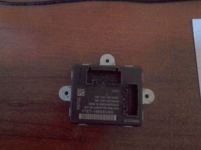 bontott FORD FOCUS III Jobb első Ajtó Vezérlőegység