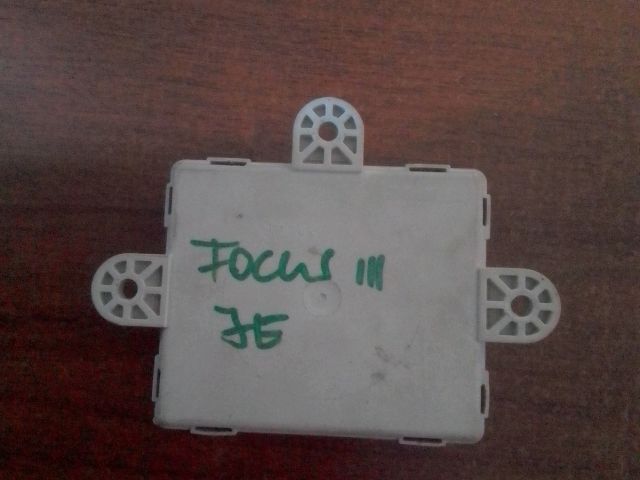 bontott FORD FOCUS III Jobb első Ajtó Vezérlőegység