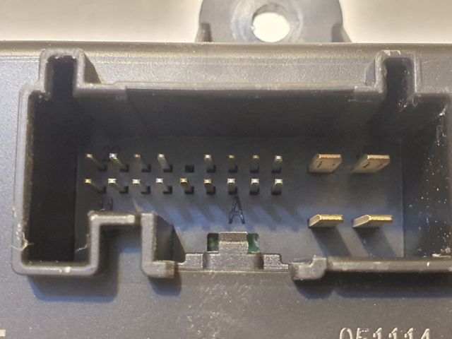 bontott FORD FOCUS III Jobb első Ajtó Vezérlőegység