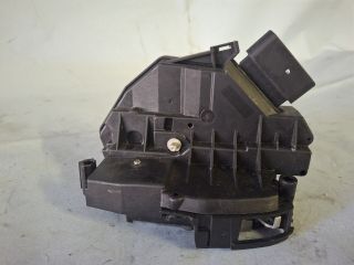 bontott FORD FOCUS III Jobb első Ajtózár