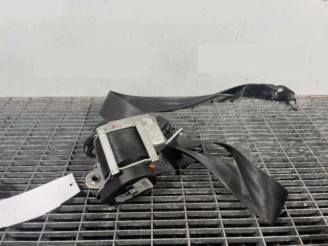 bontott FORD FOCUS III Jobb első Biztonsági Öv