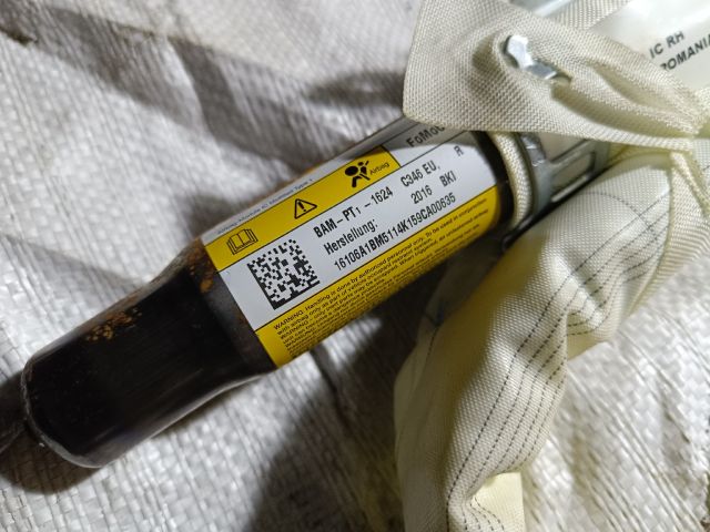 bontott FORD FOCUS III Jobb első Függöny Légzsák