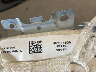 bontott FORD FOCUS III Jobb első Függöny Légzsák