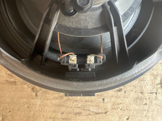 bontott FORD FOCUS III Jobb első Hangszóró