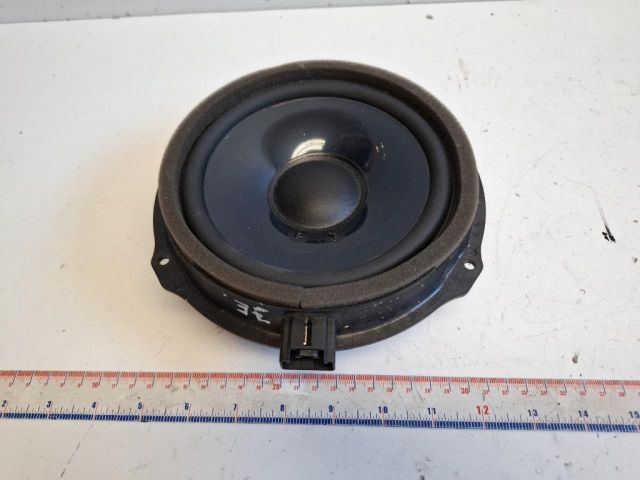 bontott FORD FOCUS III Jobb első Hangszóró