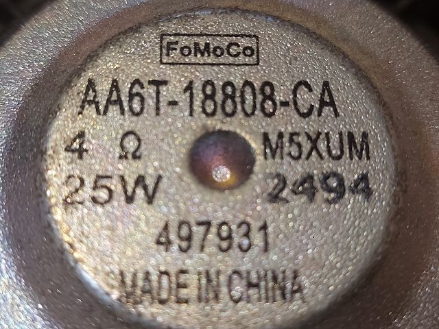 bontott FORD FOCUS III Jobb első Hangszóró