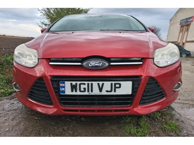 bontott FORD FOCUS III Jobb első Hossznyúlvány