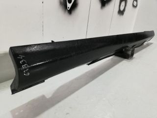 bontott FORD FOCUS III Jobb első Küszöb Díszléc