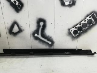 bontott FORD FOCUS III Jobb első Küszöb Díszléc
