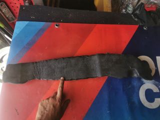 bontott FORD FOCUS III Jobb első Sárvédő Zajszigetelés