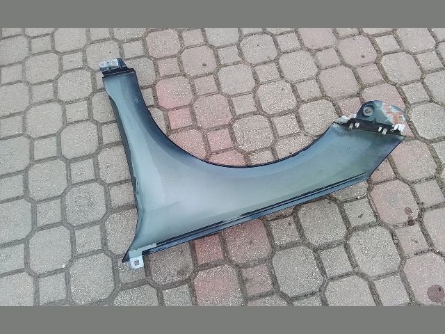 bontott FORD FOCUS III Jobb első Sárvédő