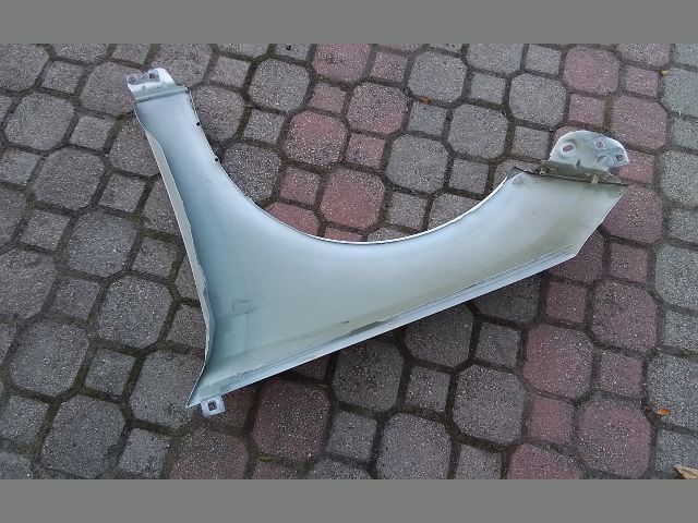 bontott FORD FOCUS III Jobb első Sárvédő