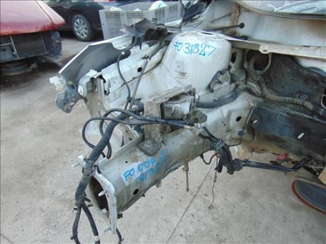 bontott FORD FOCUS III Jobb első Ütközéscsillapító