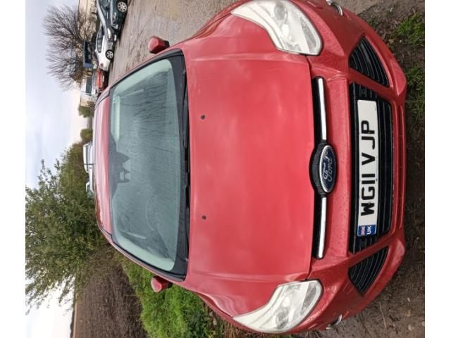 bontott FORD FOCUS III Jobb első Zsanér