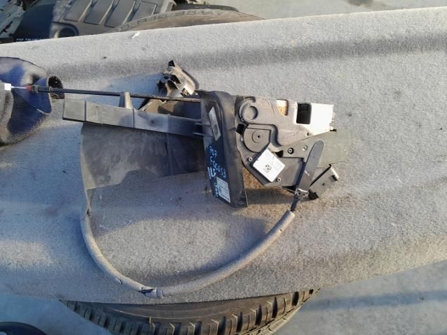 bontott FORD FOCUS III Jobb első Zsanér