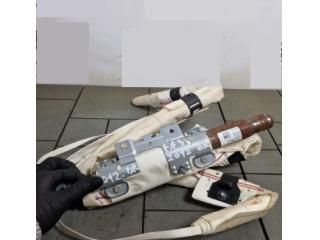 bontott FORD FOCUS III Jobb Fejlégzsák