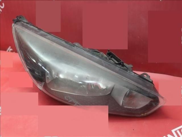 bontott FORD FOCUS III Jobb Fényszóró