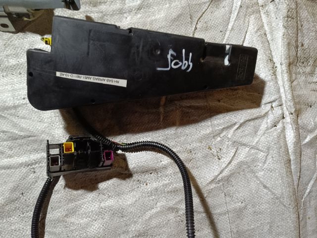 bontott FORD FOCUS III Jobb Függönylégzsák és Oldallégzsák