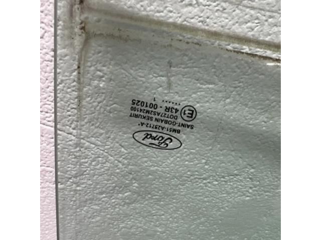 bontott FORD FOCUS III Jobb hátsó Ablak