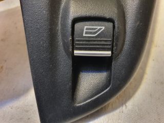 bontott FORD FOCUS III Jobb hátsó Ablakemelő Kapcsoló