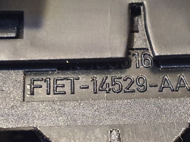 bontott FORD FOCUS III Jobb hátsó Ablakemelő Kapcsoló