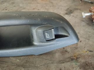 bontott FORD FOCUS III Jobb hátsó Ablakemelő Kapcsoló