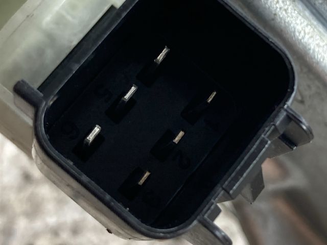 bontott FORD FOCUS III Jobb hátsó Ablakemelő Szerkezet (Elektromos)